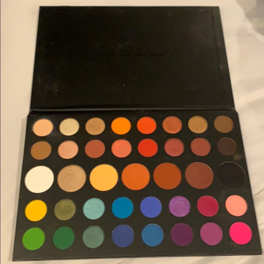 Morphe x James Charles Eyeshadow Palette